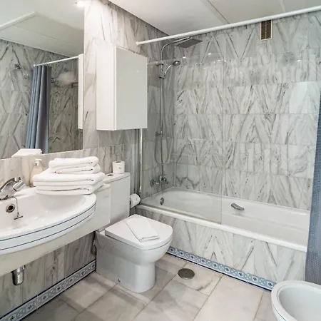 Mr- Cozy 4 Sleep Flat In Great Location * Марбелья