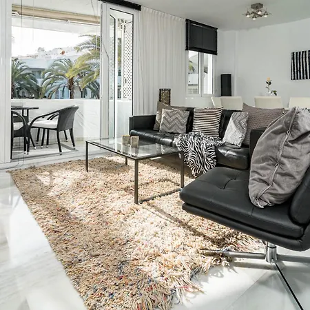 Mr- Cozy 4 Sleep Flat In Great Location Апартаменты Марбелья