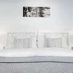 Mr- Cozy 4 Sleep Flat In Great Location Apartman Marbella