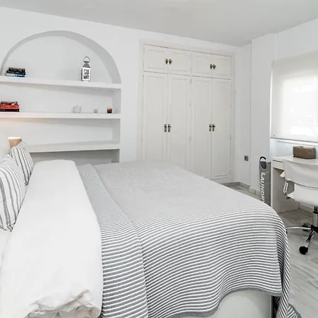 Mr- Cozy 4 Sleep Flat In Great Location