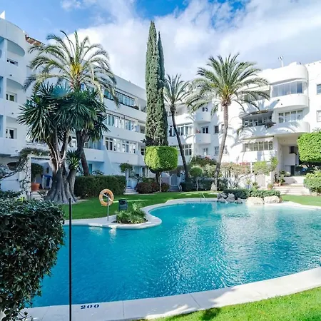 Mr- Cozy 4 Sleep Flat In Great Location Appartamento Marbella