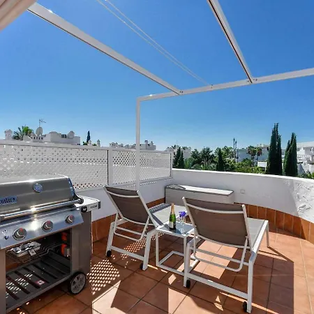 Mr- Cozy 4 Sleep Flat In Great Location Marbella