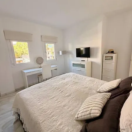 Mr- Cozy 4 Sleep Flat In Marbella, Great Location Apartmán *