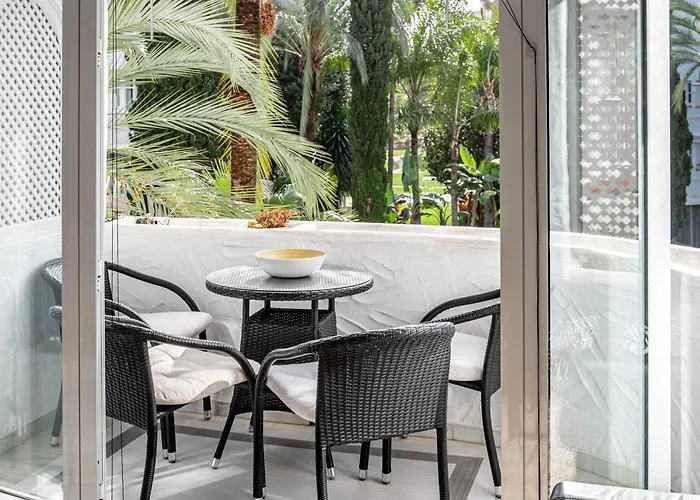 Mr- Cozy 4 Sleep Flat In Great Location Lägenhet Marbella