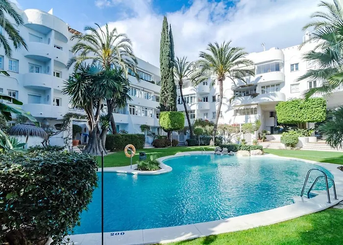 Mr- Cozy 4 Sleep Flat In Great Location Lägenhet Marbella