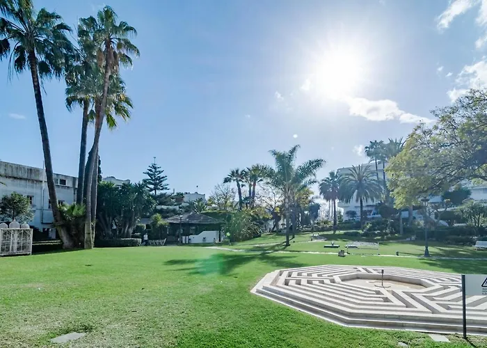 Mr- Cozy 4 Sleep Flat In Great Location Marbella