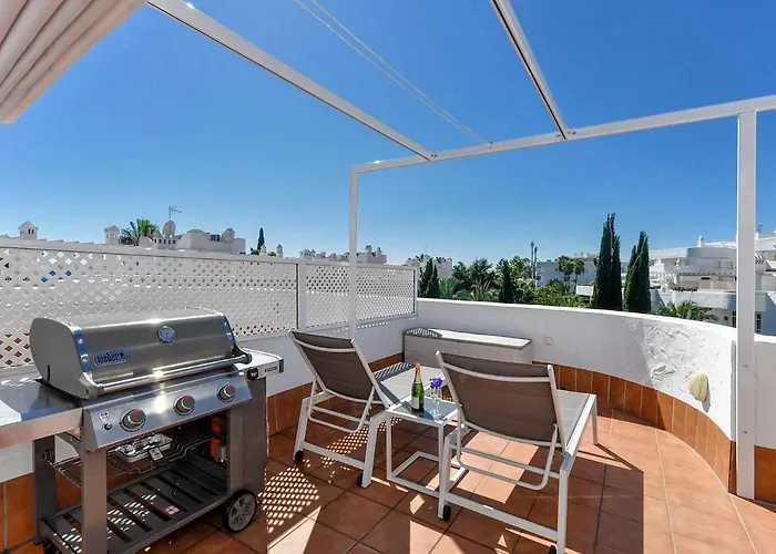 Mr- Cozy 4 Sleep Flat In Great Location Marbella