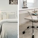 Mr- Cozy 4 Sleep Flat In Great Location *